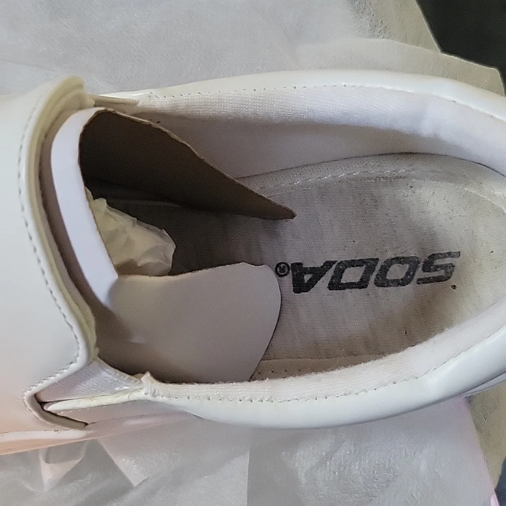 White vegan leather slip on sneakers - Picture 4 of 6
